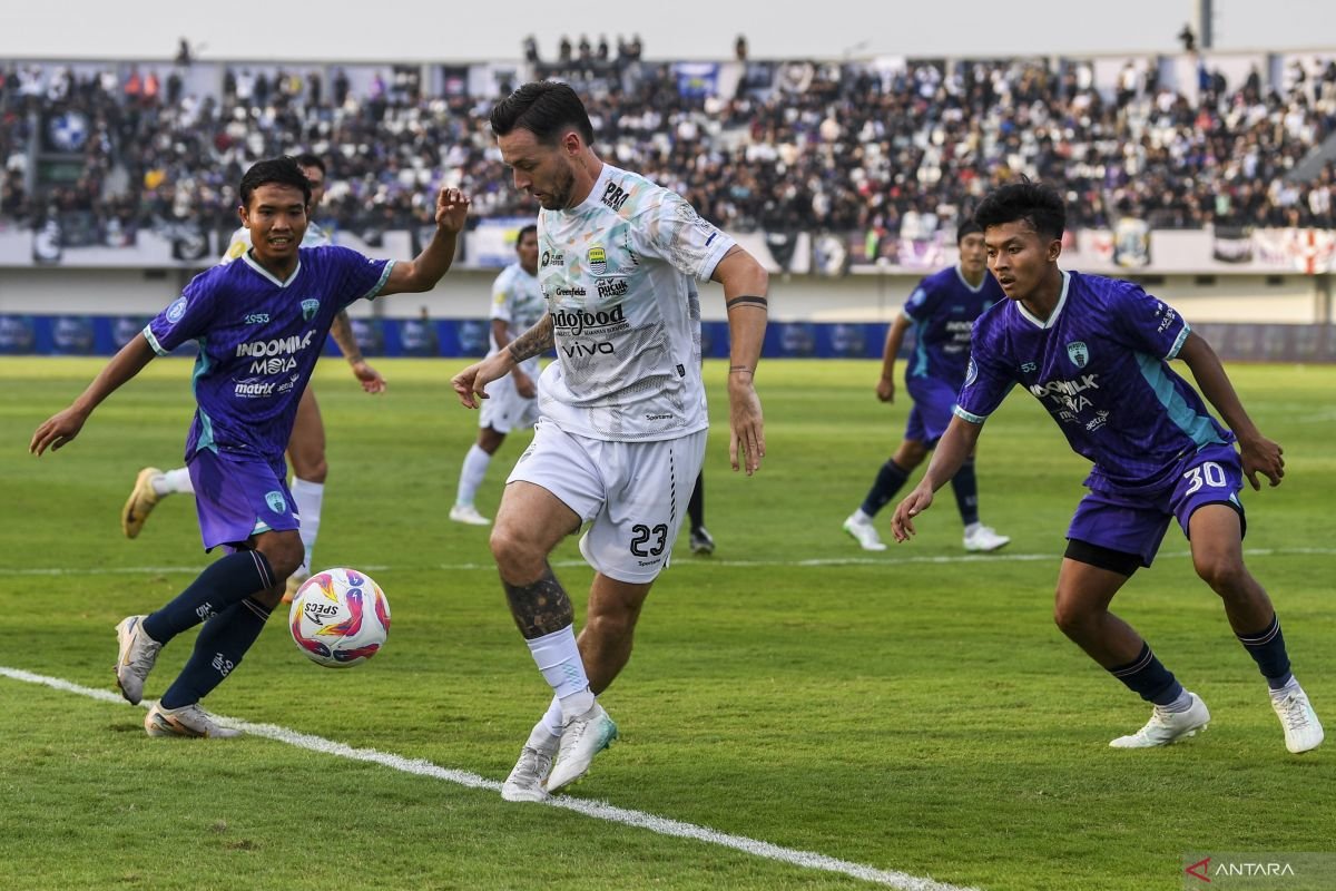 Analisis Pengamat: Persita Tangerang Berhak Mendapatkan Kemenangan Melawan Persib