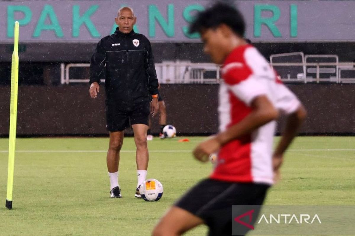Nova Arianto Bidik 30 Pemain untuk Tim Baru U-17