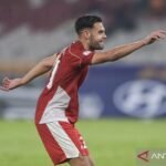 Berikut adalah beberapa alternatif judul untuk "Pendapat Vanenburg tentang Selebrasi Pacu Jalur Jens Raven":

1. "Pandangan Vanenburg mengenai Perayaan Pacu Jalur Jens Raven"
2. "Analisis Vanenburg terhadap Selebrasi Pacu Jalur oleh Jens Raven"
3. "Keterkaitan Pendapat Vanenburg dan Pacu Jalur Jens Raven"
4. "Refleksi Vanenburg tentang Festivitas Pacu Jalur Jens Raven"
5. "Perspektif Vanenburg terhadap Selebrasi Pacu Jalur yang Dihadirkan Jens Raven"
6. "Pendapat Vanenburg mengenai Keberhasilan Selebrasi Pacu Jalur Jens Raven"

Silakan pilih atau modifikasi sesuai kebutuhan!