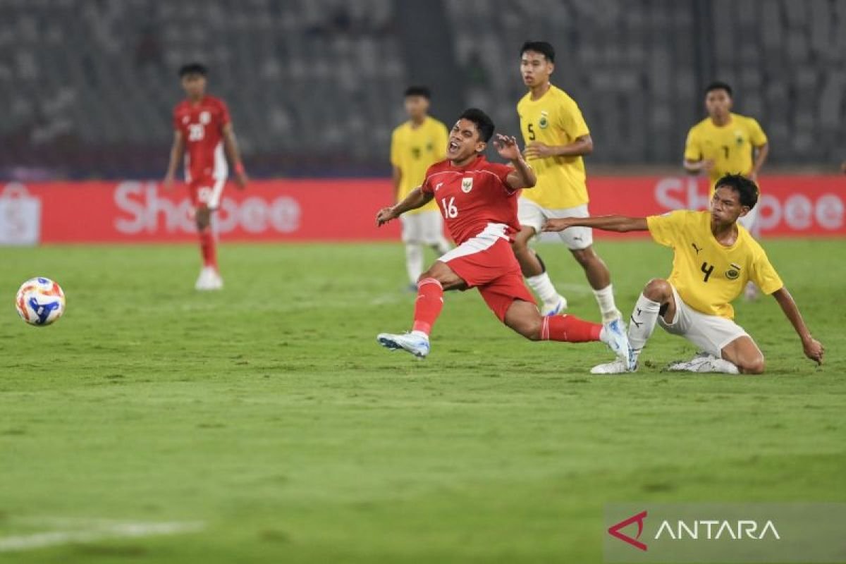 Apakah Dikenal Banyak Suporter, Gerald Vanenburg Tetap Tak Terpengaruh
