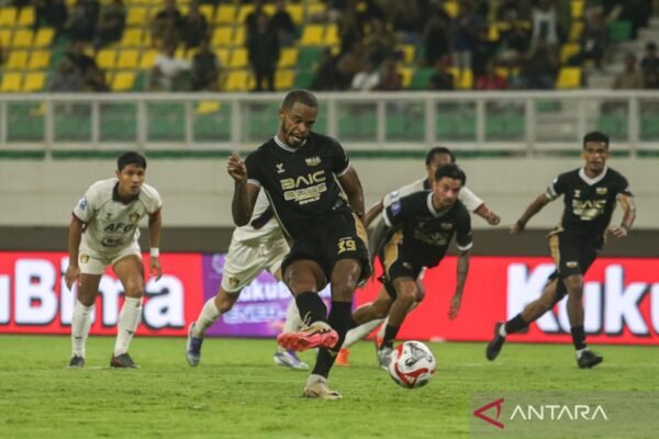 Laga Dewa United vs Persija Diselenggarakan Tanpa Penonton